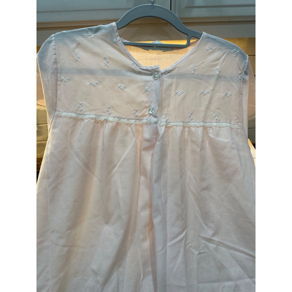Vtg katz shift pink and lace‎ gown u sized